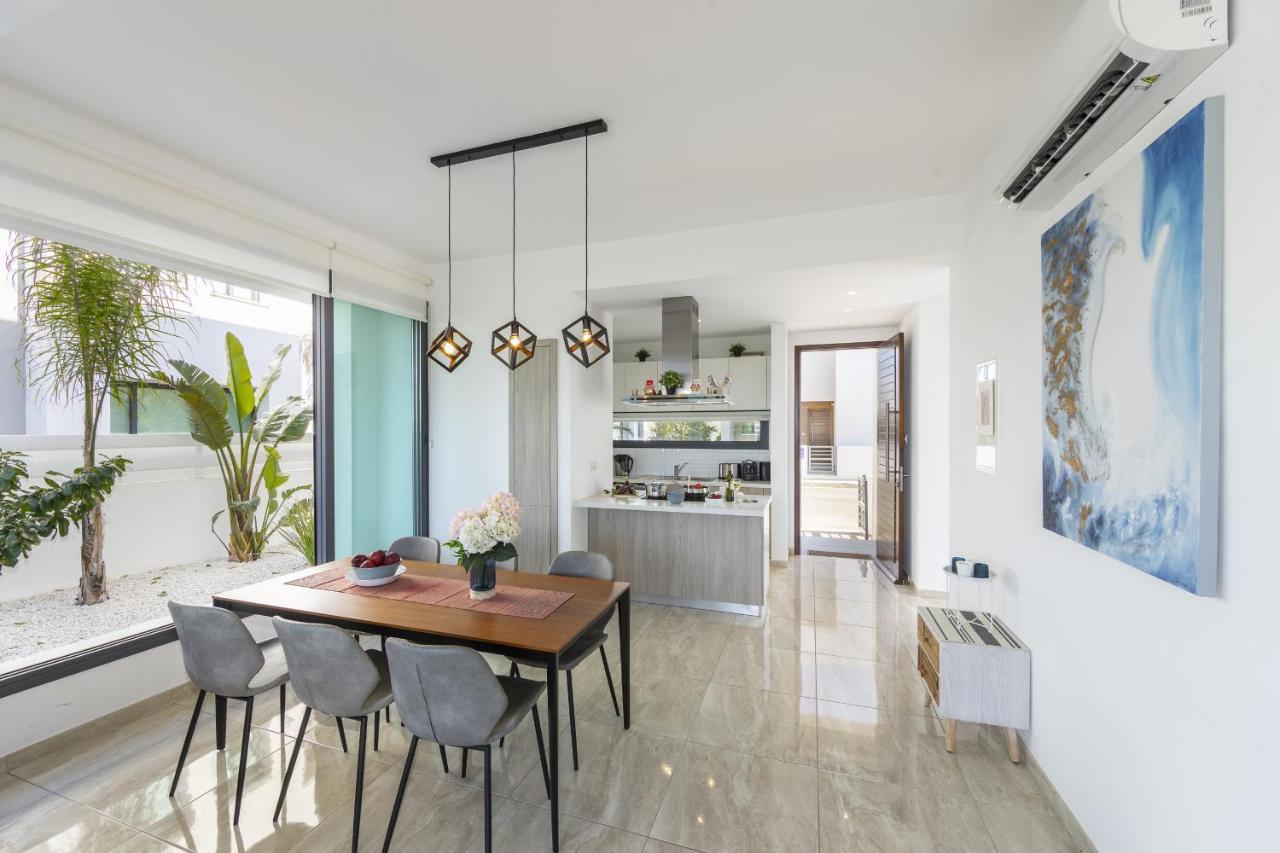 Pernera Beach Villa プロタラス エクステリア 写真